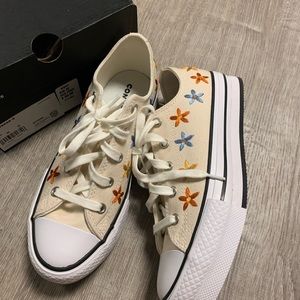 CONVERSE CHUCK TAYLOR ALL STAR LOW TOP 671105C platforms